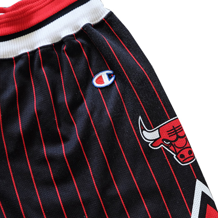 Vintage 90s Champion Chicago Bulls Basketball Shorts - S