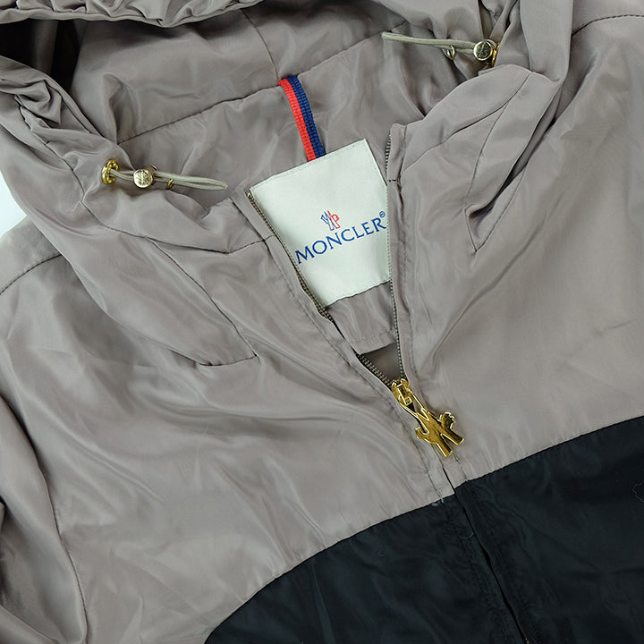 Moncler Windbreaker Style Jacket - M