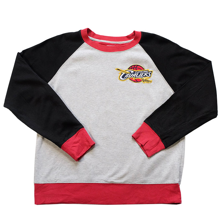 Cleveland Cavaliers Embroidered Logo Crewneck - L