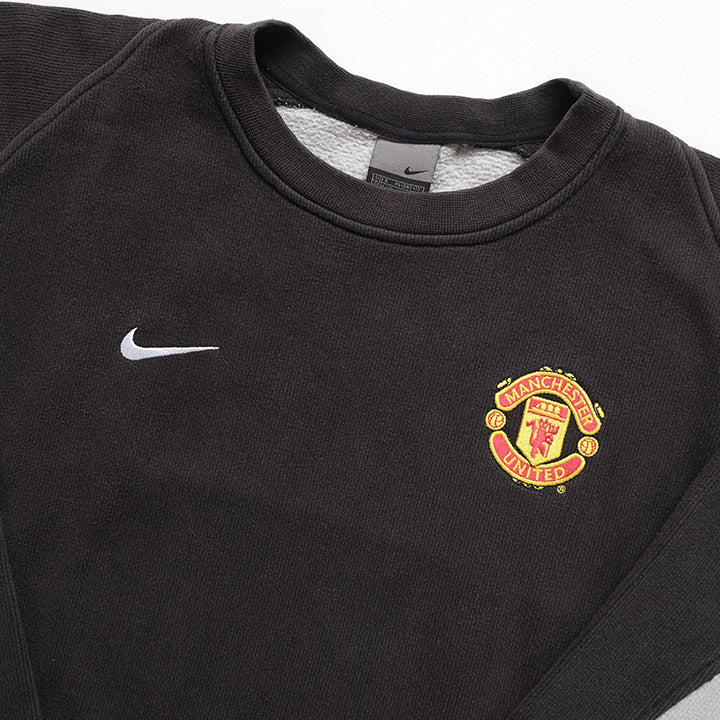 Vintage Nike Manchester United Embroidered Crewneck - S/M
