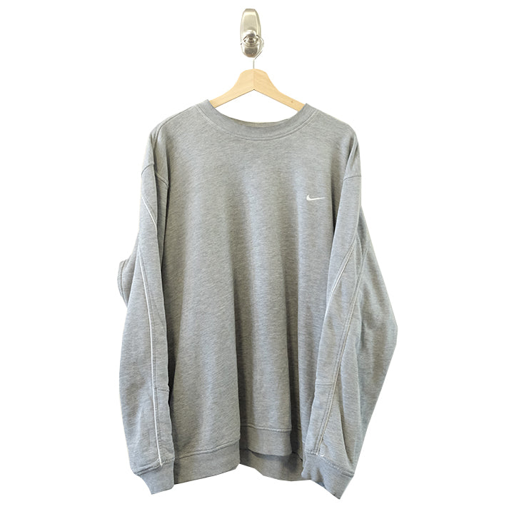 Vintage nike sales crew neck