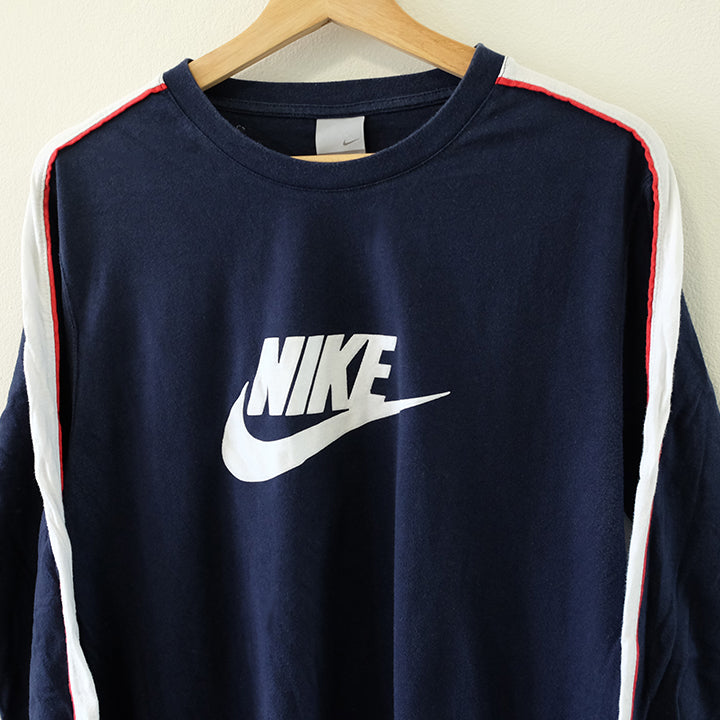 Vintage Nike Logo Long Sleeve - M