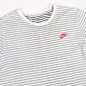 Vintage Nike Stripe T-Shirt - L