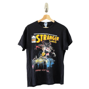 Stranger Things Graphic T-Shirt - M