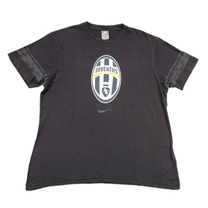 Vintage Nike Juventus Embroidered Swoosh T-Shirt - L