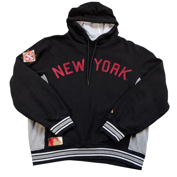 Vintage New York Yankee Sweatshirt - L