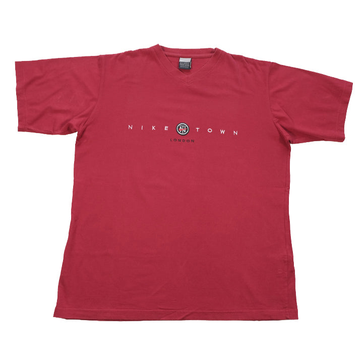 Vintage nike sale town t shirt