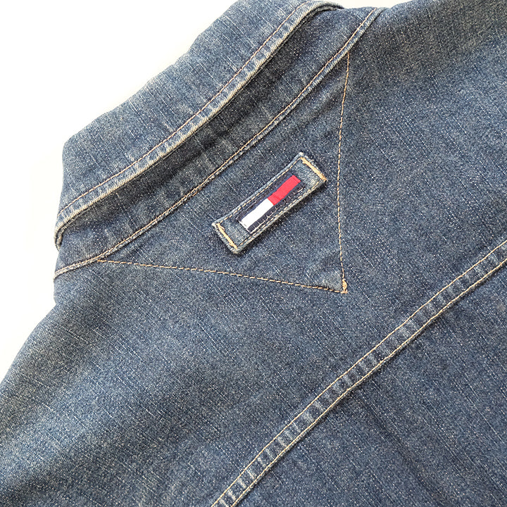 Tommy hilfiger denim jacket womens with logo on the back best sale