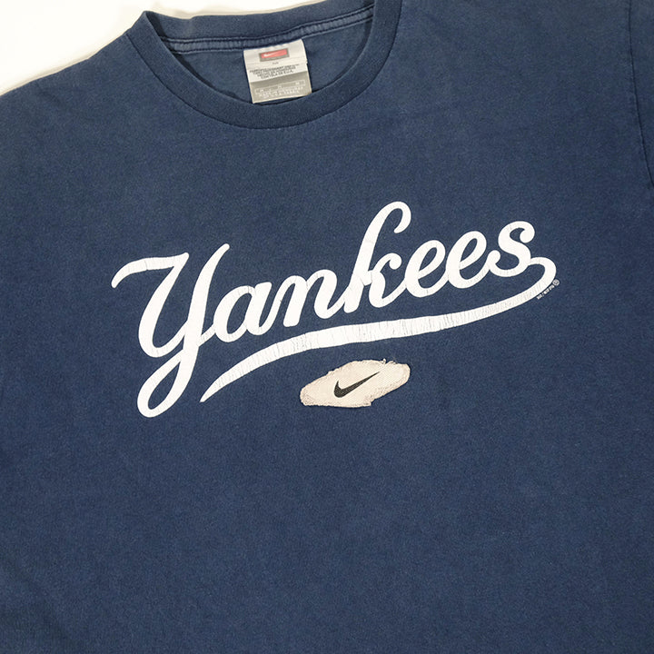 Vintage Nike New York Yankees T-Shirt - M/L